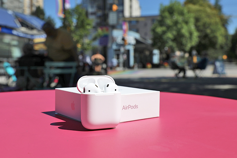 Review Apple AirPods The Master Switch